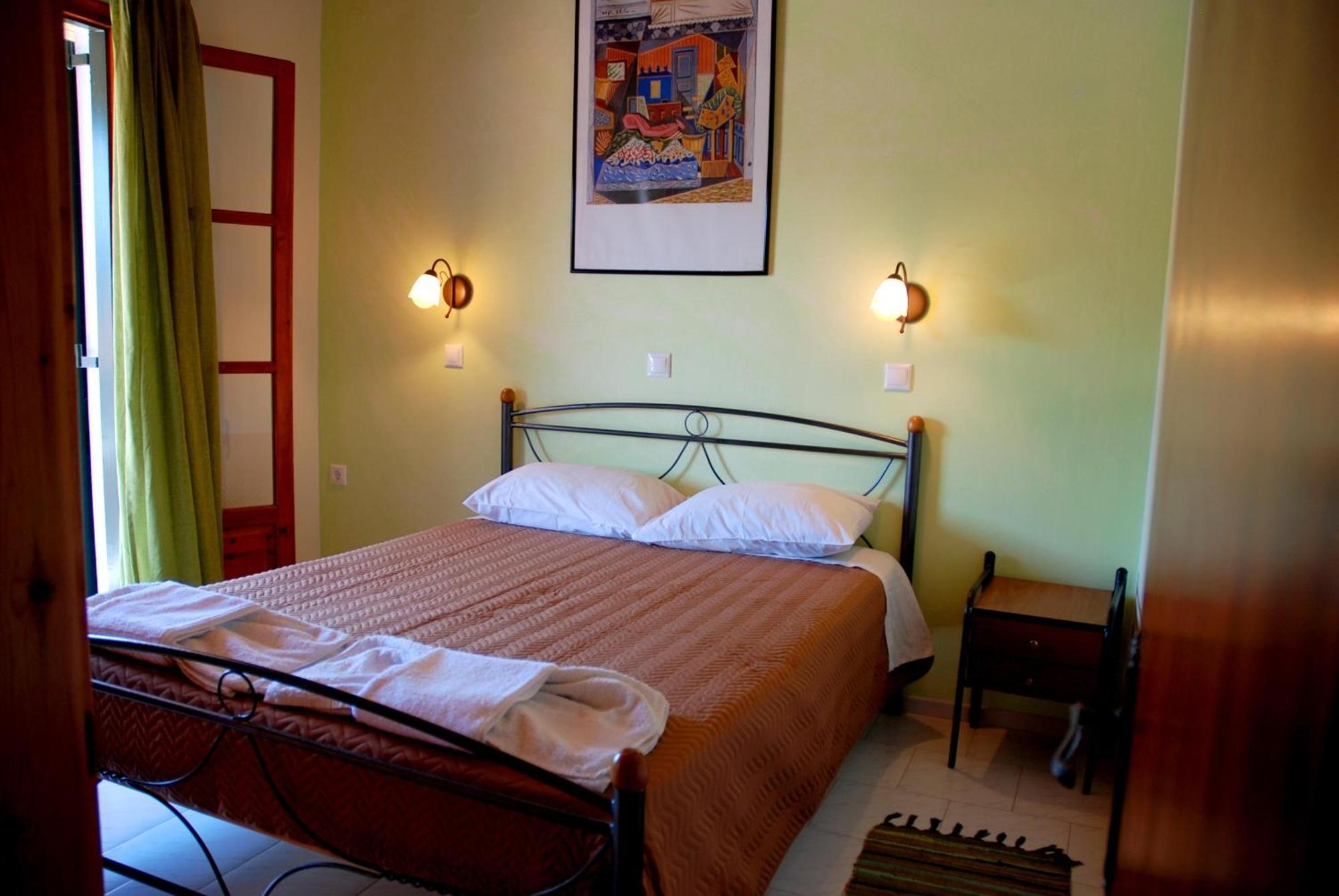 Kiki Apartments Paleokastritsa Buitenkant foto